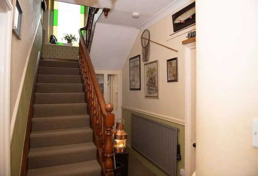 ベッドアンドブレックファースト Milton House Studio Apartment Suites