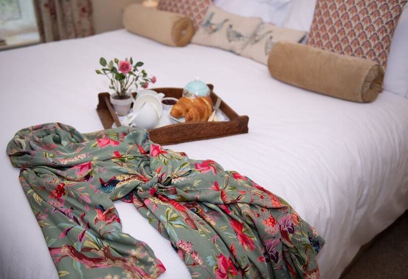 민박 Milton House Studio Apartment Suites