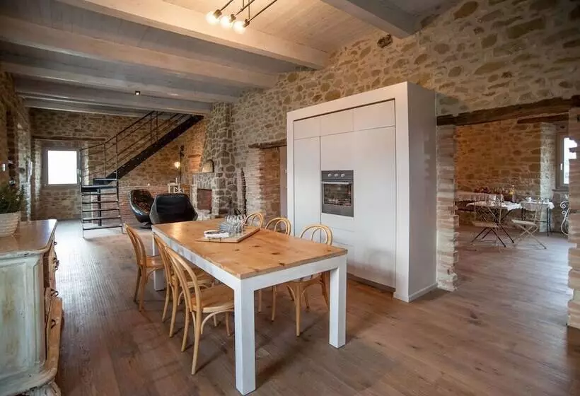 Bed and Breakfast Palazzo Serre Piscina & Natura