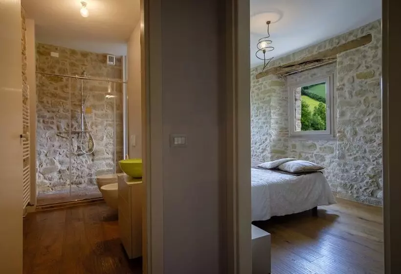 Bed and Breakfast Palazzo Serre Piscina & Natura