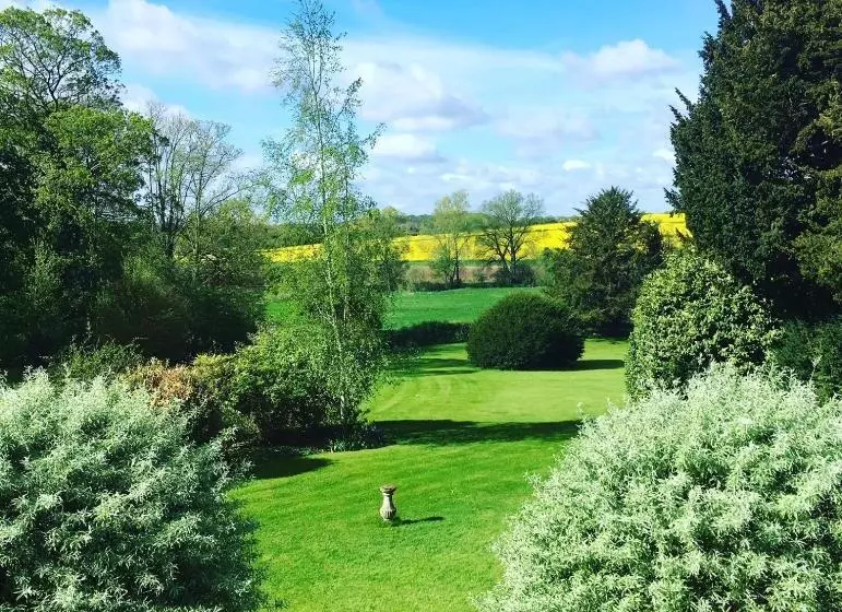 צימר The Old Rectory, Kettlebaston