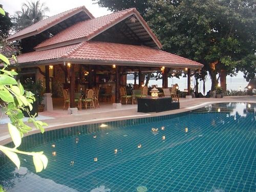 בית מלון כפרי Chalala Samui Resort