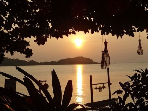 בית מלון כפרי Chalala Samui Resort