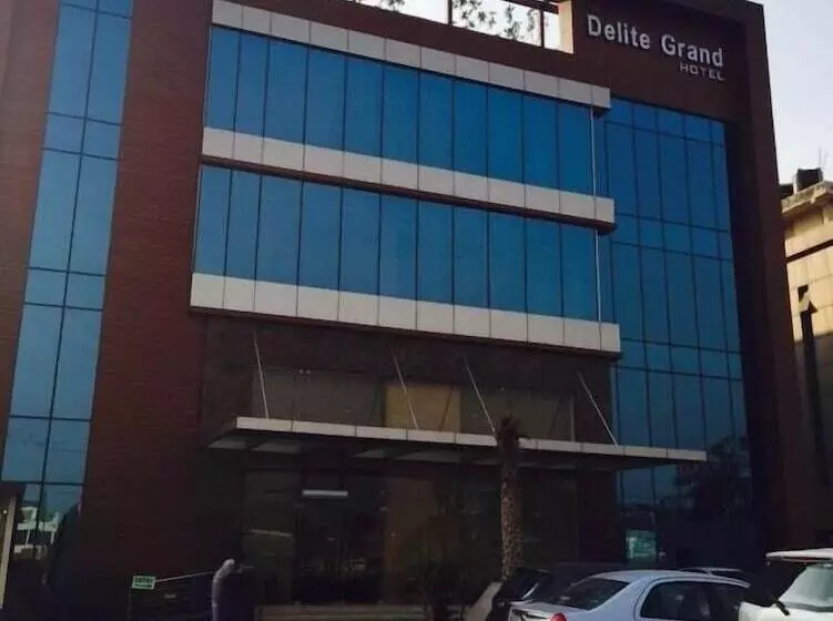 فندق Delite Grand
