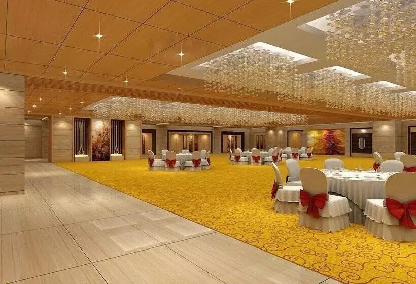 فندق Delite Grand