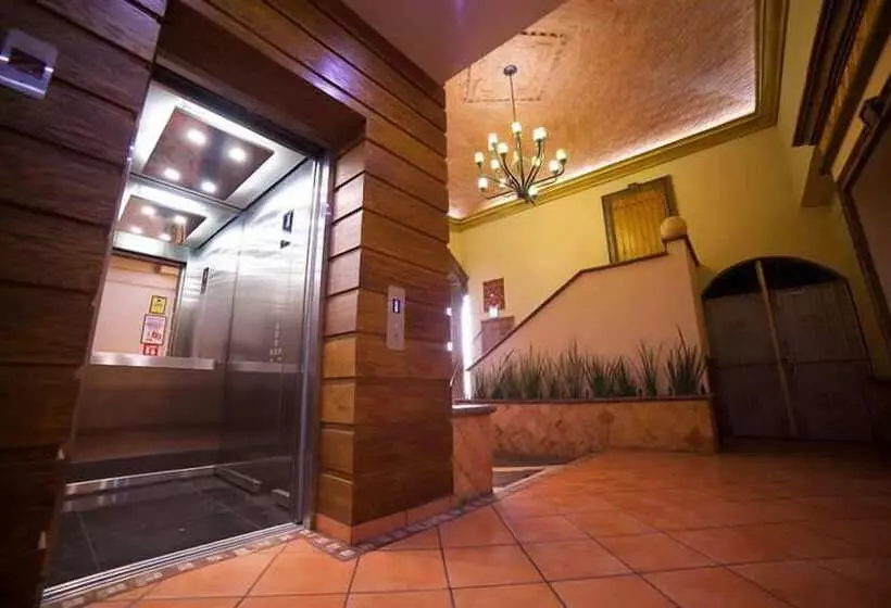 酒店 Hacienda Del Sol