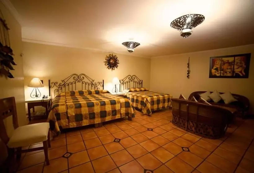 酒店 Hacienda Del Sol