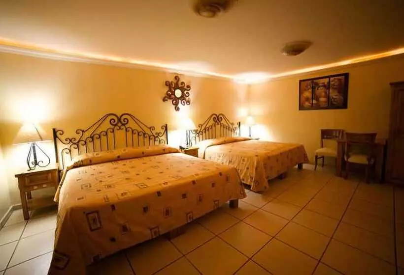 酒店 Hacienda Del Sol