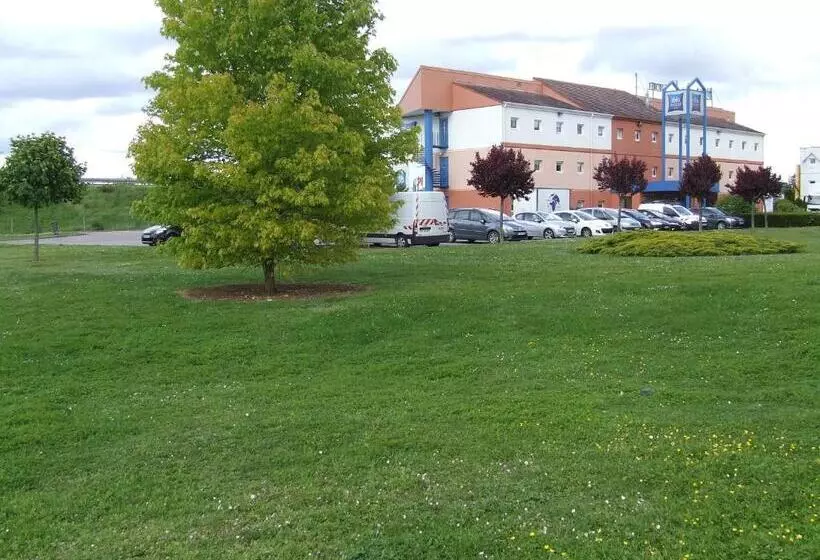 호텔 Ibis Budget Bourges