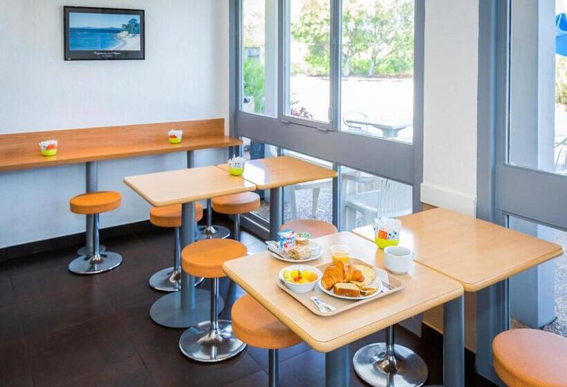 Отель Ibis Budget Bourges