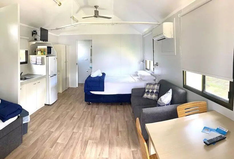 Отель Nrma Woodgate Beach Holiday Park