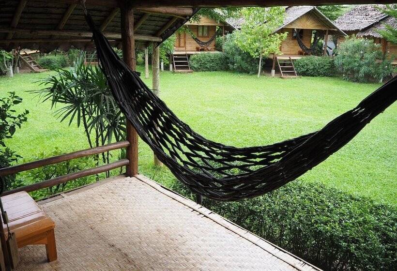 בית מלון כפרי Pai Country Hut