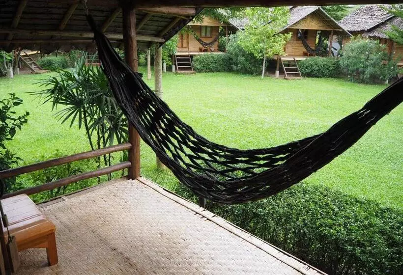 בית מלון כפרי Pai Country Hut