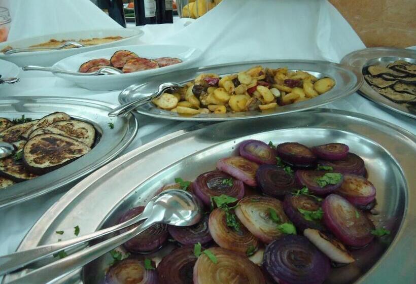 ホテル Ristorante Mommo