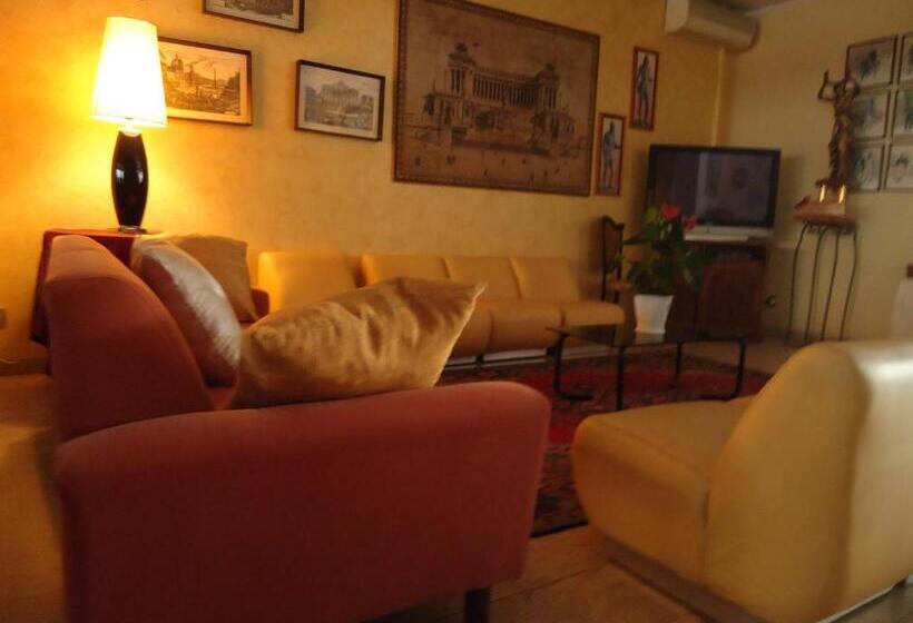 ホテル Ristorante Mommo