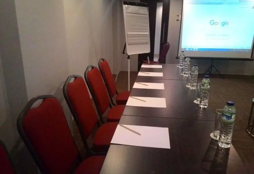 Siti Hotel Tangerang By Horison