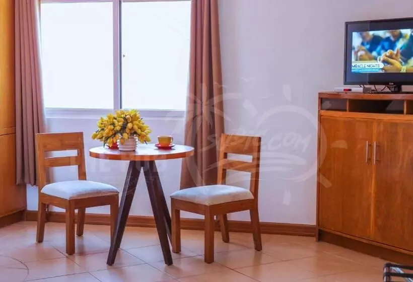 בית מלון כפרי The Pub