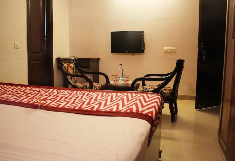 Oyo Apartments Medicity