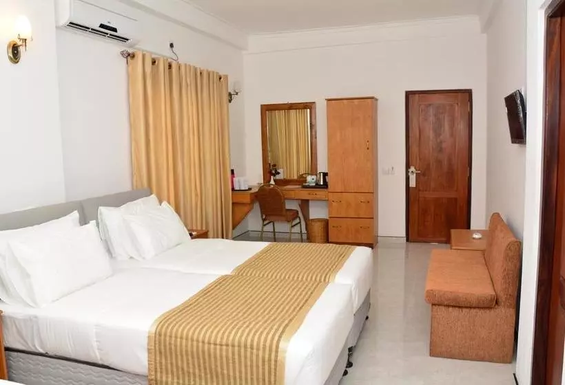 Pensão Avanhala By Royal Rest