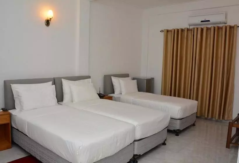 Pensão Avanhala By Royal Rest