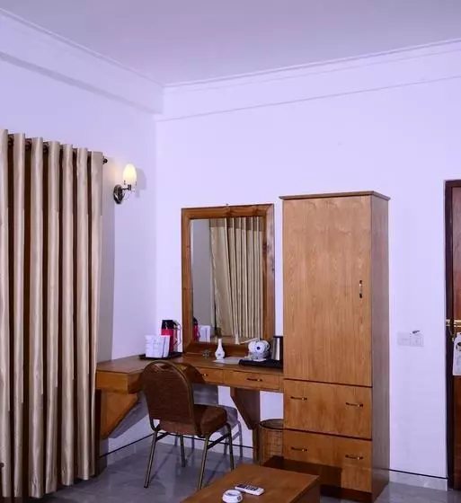 Pensão Avanhala By Royal Rest