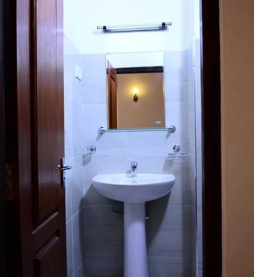 Pensão Avanhala By Royal Rest