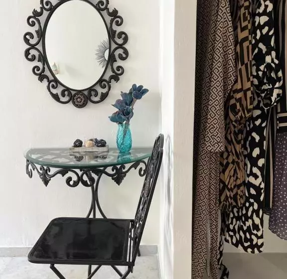 Пансион Naxos Philoxenia