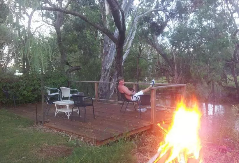 Пансион The Laurels Of Chinchilla