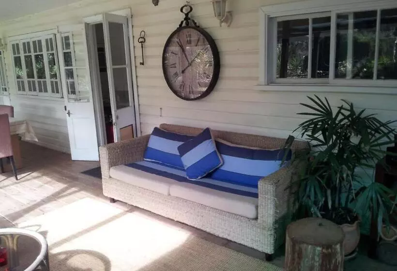 Пансион The Laurels Of Chinchilla