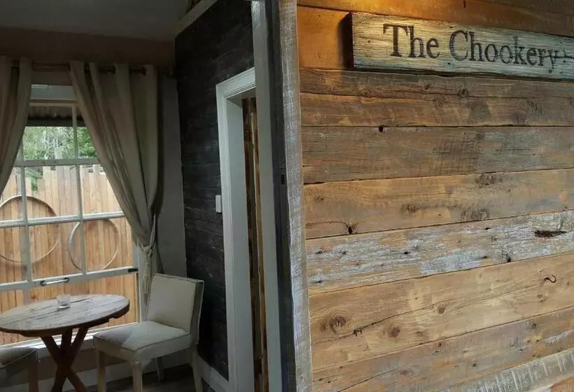 Пансион The Laurels Of Chinchilla