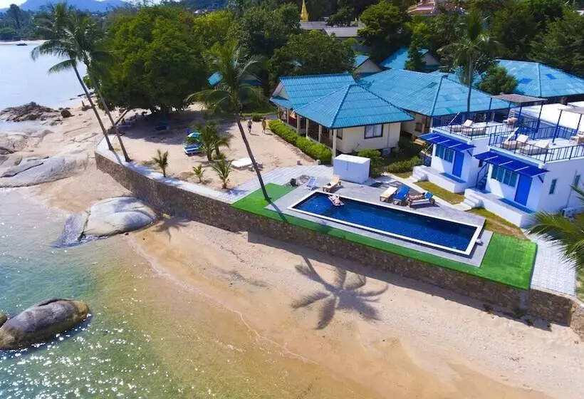 Three Trees Samui Resort   Sarocha Villa
