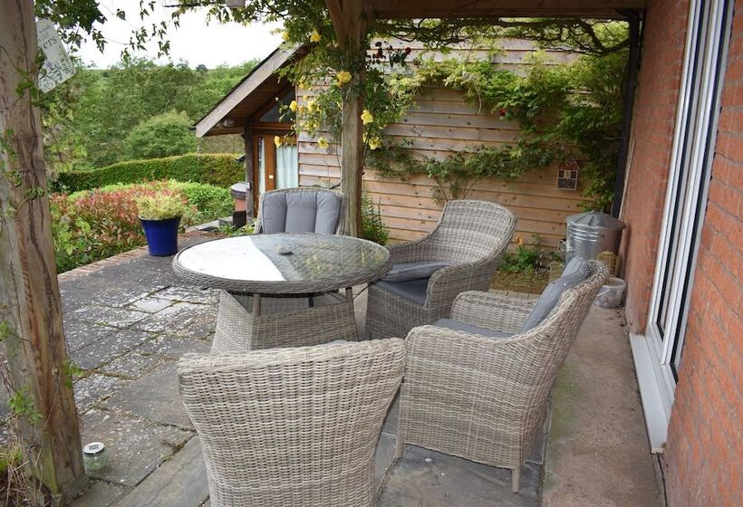 Aamiaismajoitus (B&B) Cwmllechwedd Fawr