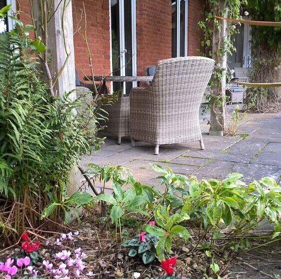 Aamiaismajoitus (B&B) Cwmllechwedd Fawr