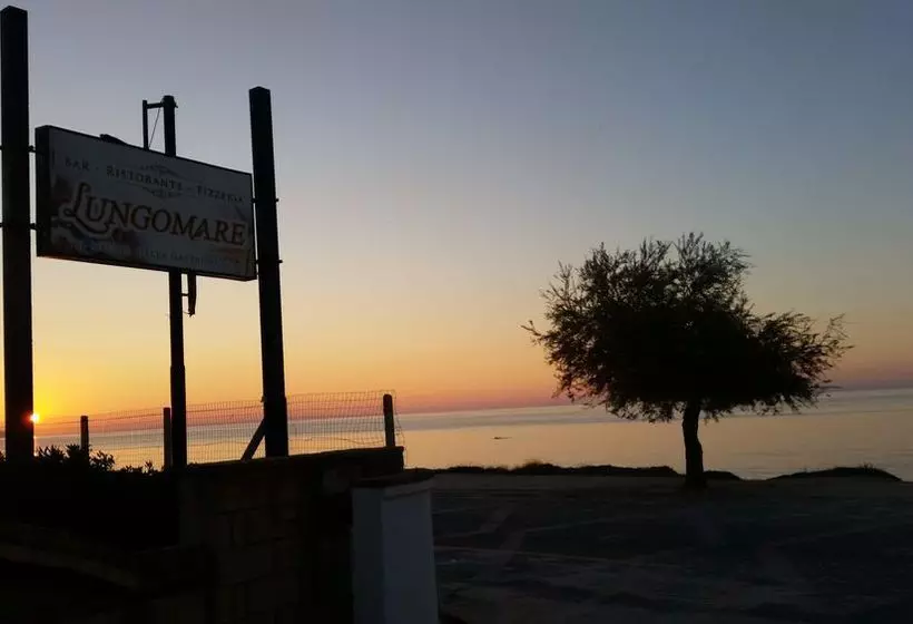 Aamiaismajoitus (B&B) Residenza Il Lungomare