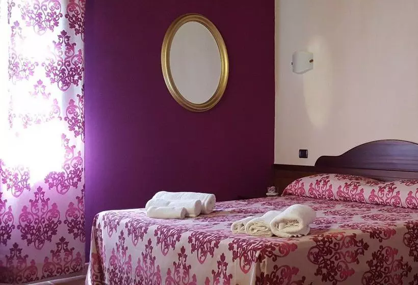 Aamiaismajoitus (B&B) Residenza Il Lungomare