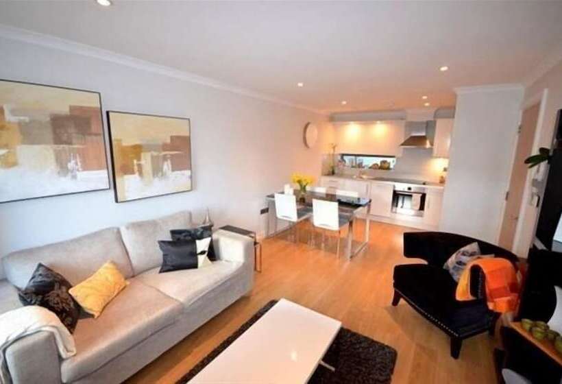 Belvedere Stratford City Edge Apartments