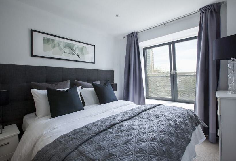 Belvedere Stratford City Edge Apartments