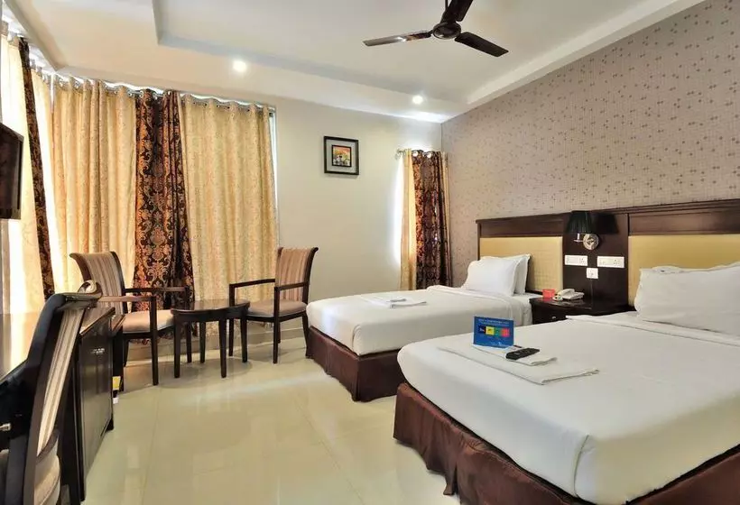 Fabhotel Kondapur