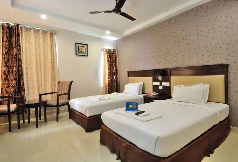Fabhotel Kondapur