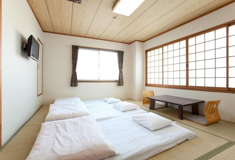 בית מלון כפרי Hayashi