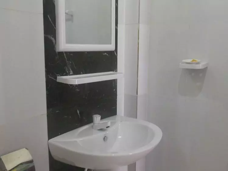 ホテル Bevary City