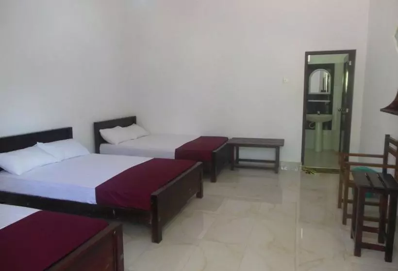 ホテル Bevary City