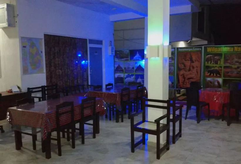 ホテル Bevary City