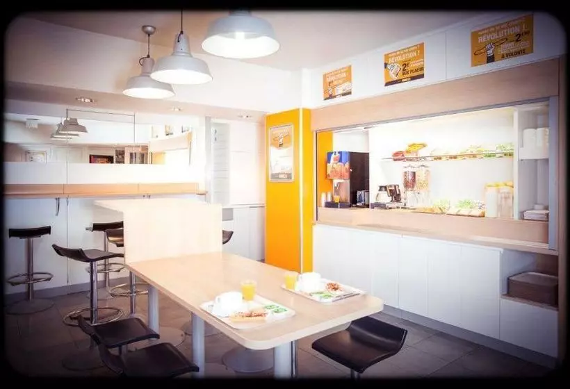 Отель F1 Auxerre Nord