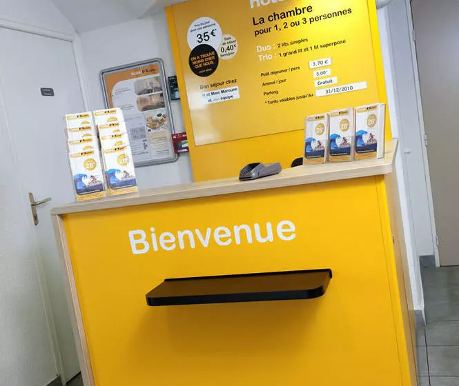 Отель F1 Lens-liévin