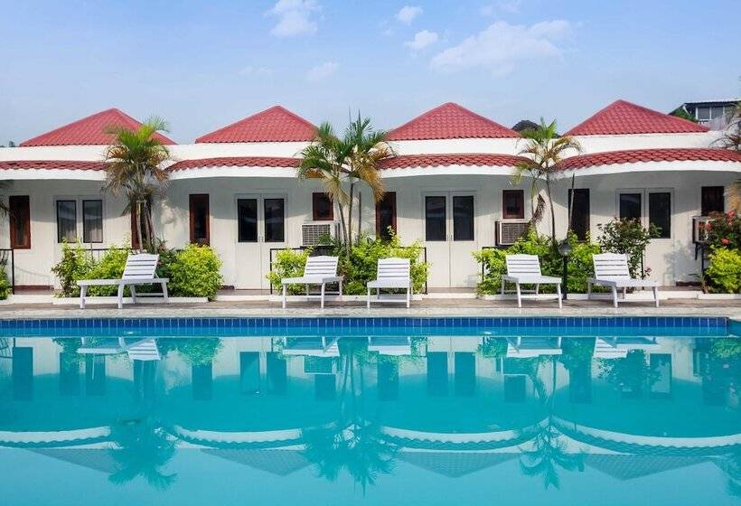 Hotel Flushing Meadows Resort