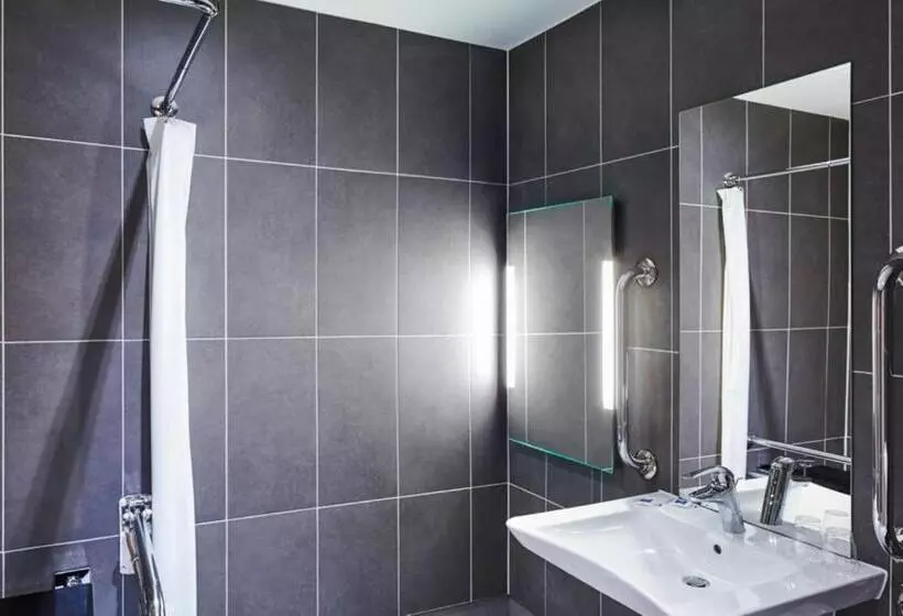 Отель Ibis Budget Derby