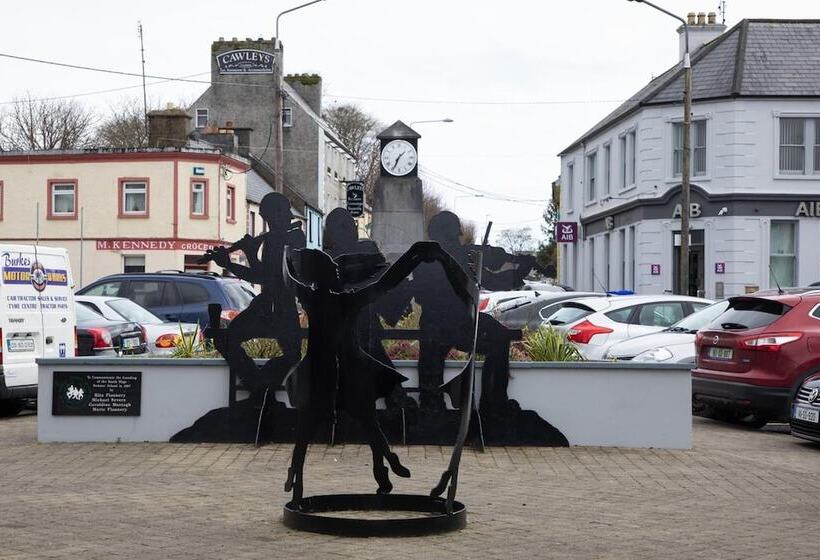 בית מלון כפרי Murphy S