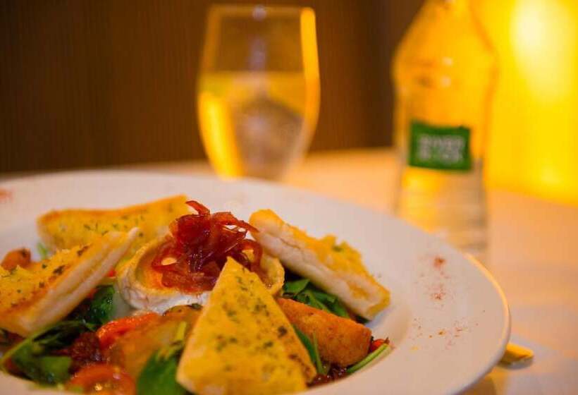 בית מלון כפרי Murphy S