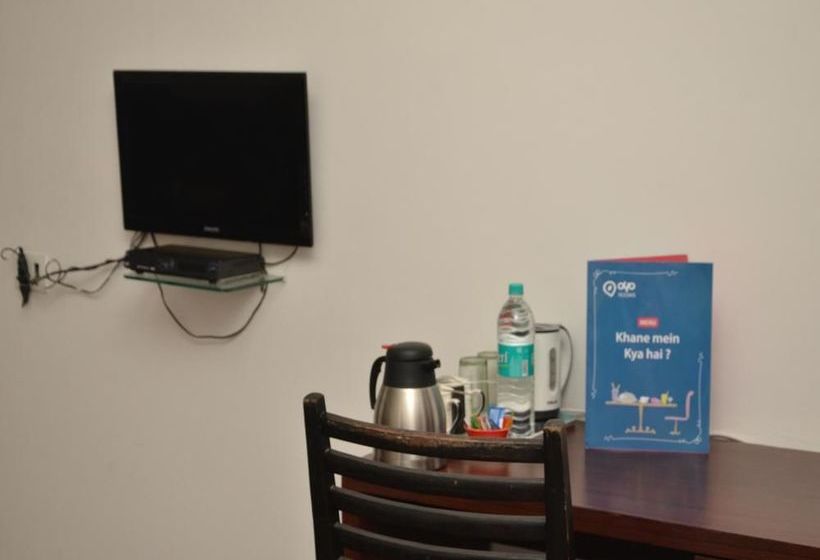 هتل Oyo Rooms Kranti Chowk Jalna Road